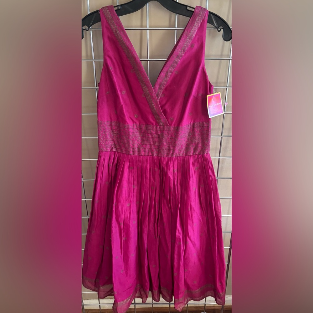 NWT Isaac Mizrahi Dress Target Sz 4 Cocktail Party Lined Fit & Flair Pleats